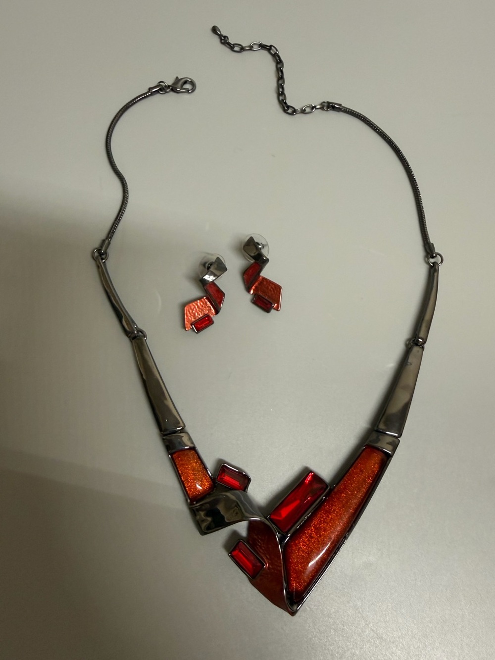 Vintage Chunky Statement Jewelry Set Retro Geometric Necklace & Earring Metallic